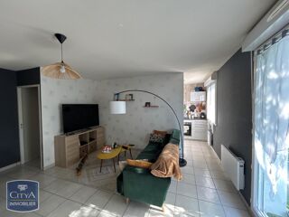 Appartement à louer 2 pièces 55 m²