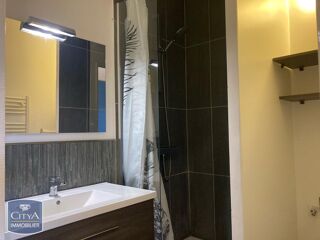  Appartement à louer 2 pièces 51 m²