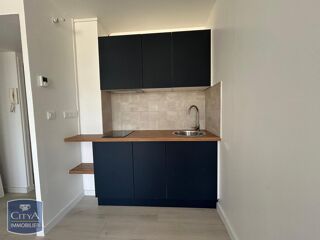  Appartement à louer 1 pièce 27 m²