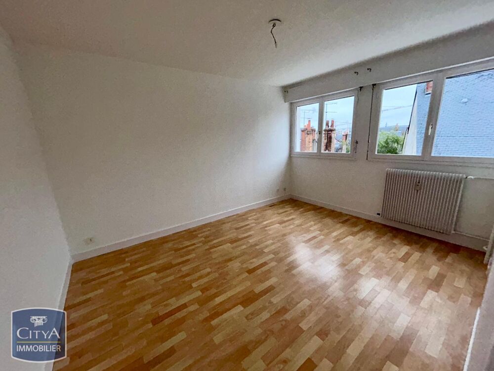 À LOUER : Appartement T2 situé à Orléans, dans le code p....