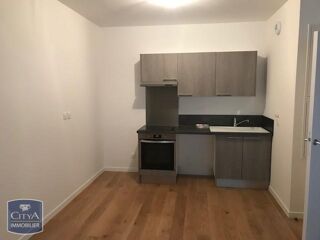  Appartement à louer 2 pièces 42 m²