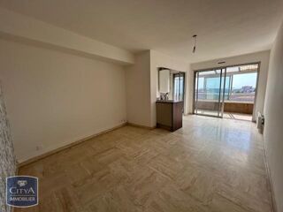  Appartement à louer 3 pièces 52 m²