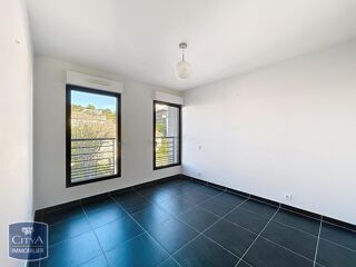  Appartement  vendre 3 pices 77 m