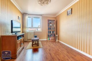  Appartement  vendre 4 pices 79 m