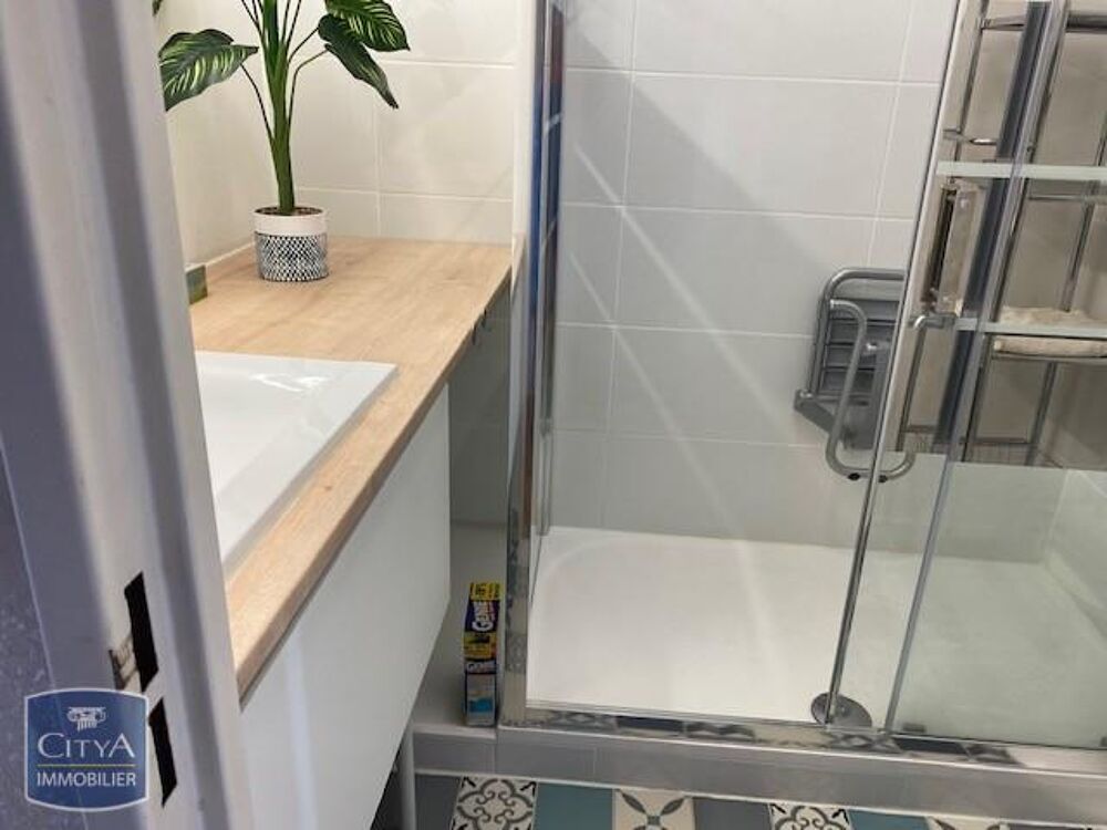 VENTE Carnon sur le Port d'un appartement T2 traversant ....