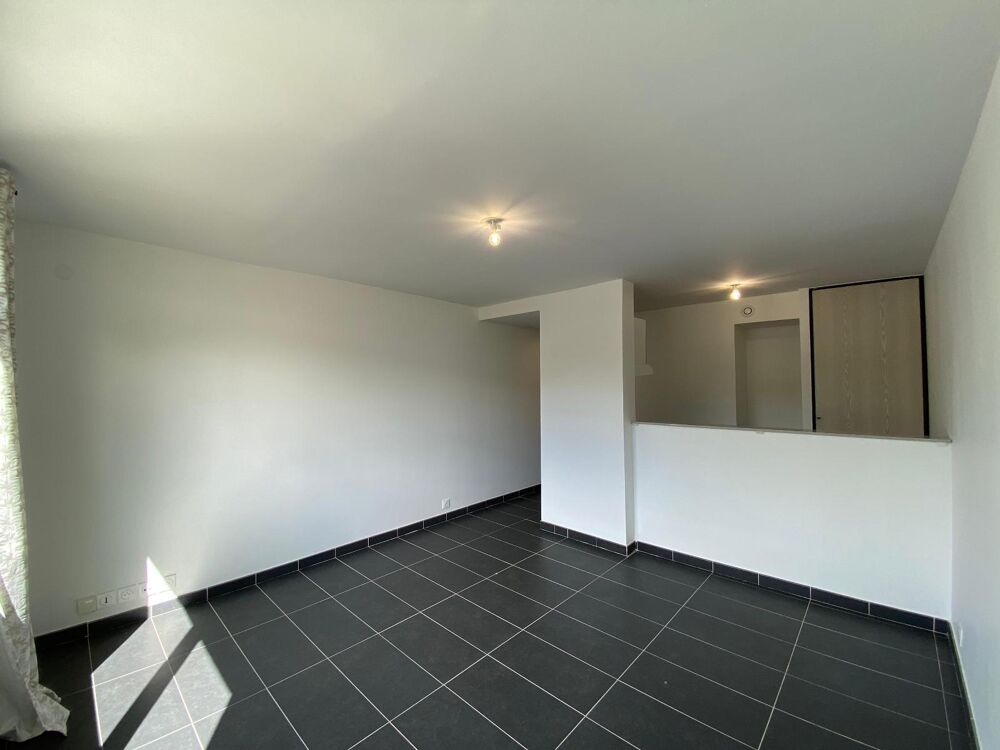 VENTE appartement T2 (38 m²) en parfait état avec parkin....