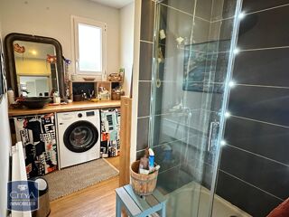  Immeuble � vendre 193 m�