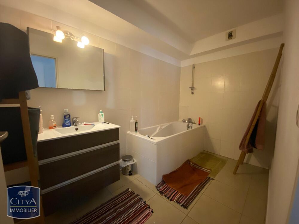Appartement 2 pièces 48 m² - À vendre loué : INVESTISSEM....