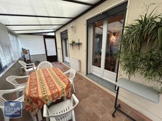  Maison  vendre 6 pices 141 m