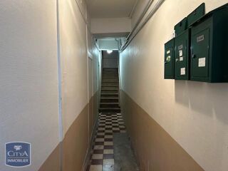  Immeuble � vendre 235 m�