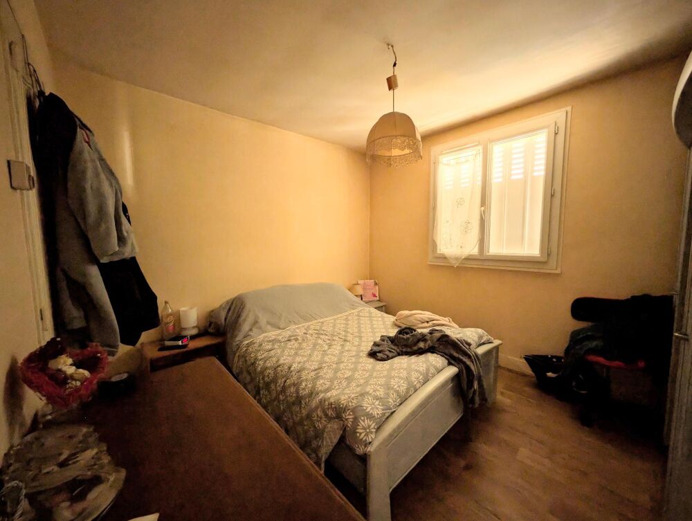 À vendre louée- Maison de plain-pied à Nazelle Négron, à....
