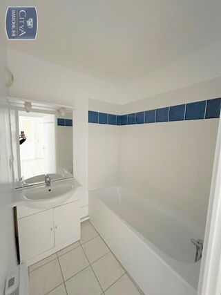  Appartement  vendre 2 pices 49 m