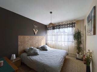  Appartement � vendre 5 pi�ces 89 m�