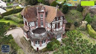  Maison  vendre 8 pices 308 m