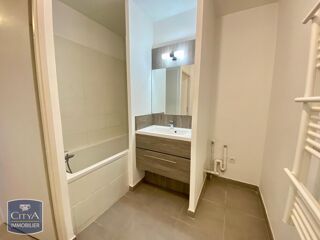  Appartement  vendre 3 pices 64 m