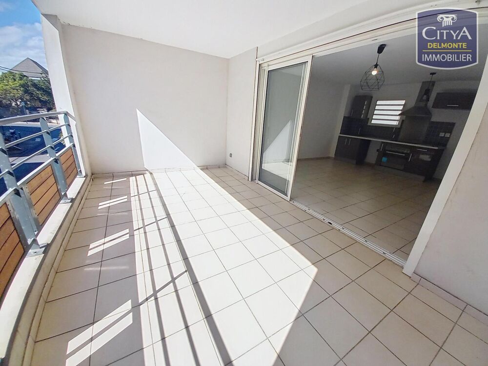 VENTE dun appartement T2 (48 m²) au coeur de Saint-Pierr....
