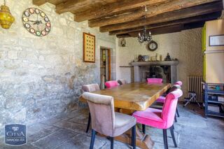  Maison  vendre 7 pices 242 m