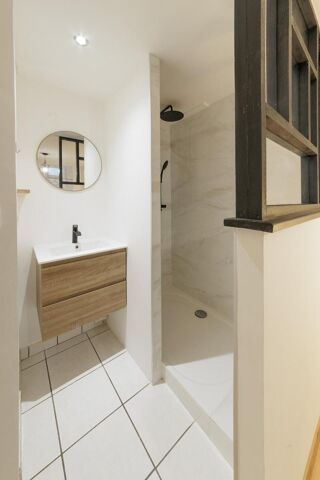  Immeuble � vendre 92 m�