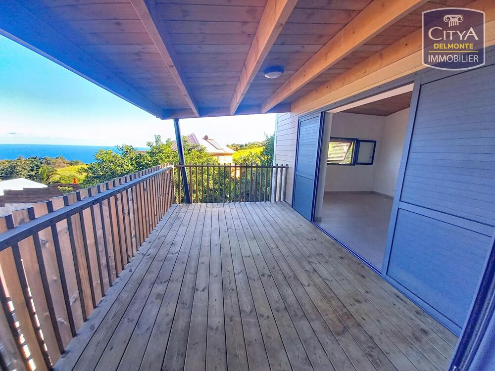 VENTE d'un appartement T3 (64 m²) aux Avirons, dernier é....