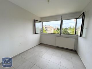  Appartement  vendre 5 pices 81 m