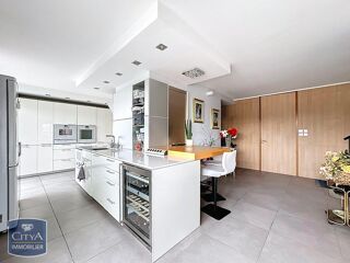  Appartement � vendre 4 pi�ces 169 m�