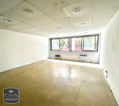 LYON 9 - Local / Bureau a vendre - Sur la commune de ... 165000 69009 Lyon 9e arrondissement