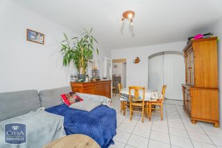  Appartement � vendre 4 pi�ces 77 m�