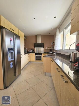  Maison  vendre 7 pices 179 m