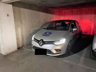  Parking / Garage  vendre 