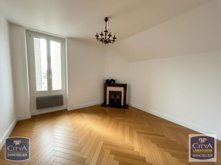  Immeuble � vendre 102 m�