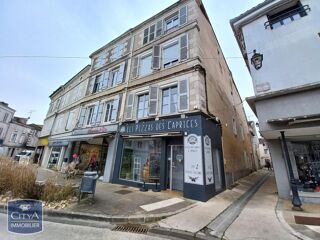  Immeuble � vendre 240 m�