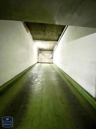  Parking / Garage � vendre 14 m�