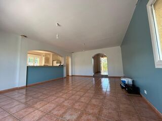  Villa  vendre 5 pices 120 m