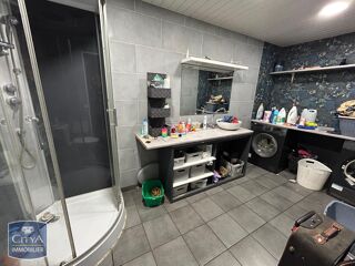  Immeuble � vendre 255 m�