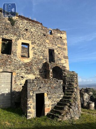  Propri�t�/ch�teau � vendre 200 m�