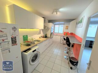  Appartement  vendre 4 pices 65 m