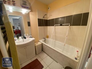  Appartement  vendre 2 pices 49 m