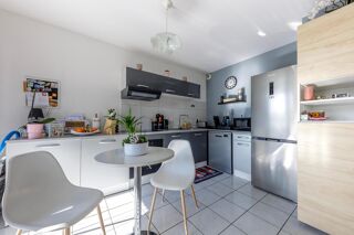  Appartement  vendre 2 pices 65 m