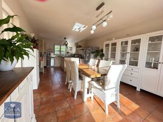  Maison � vendre 4 pi�ces 165 m�