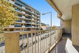  Appartement  vendre 2 pices 49 m