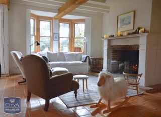  Villa � vendre 6 pi�ces 150 m�