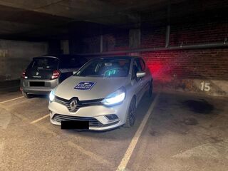  Parking / Garage � vendre 