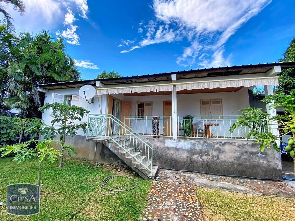 vente Maison - 4 pièce(s) - 131 m² Saint-Pierre (97410)
