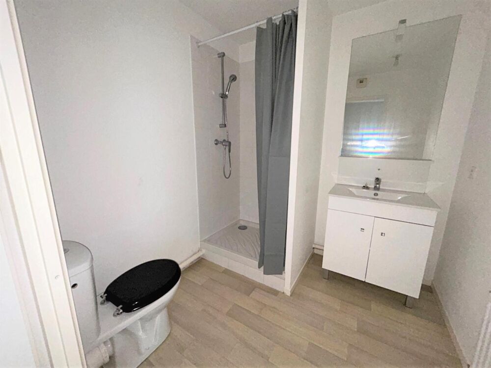 VENTE d'un appartement type 2 idéal pour investissement ....
