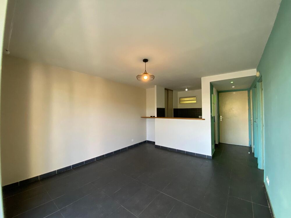 vente Appartement - 2 pièce(s) - 37 m² Saint-Joseph (97480)