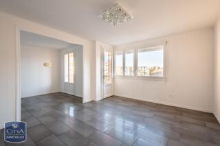  Appartement  vendre 4 pices 66 m