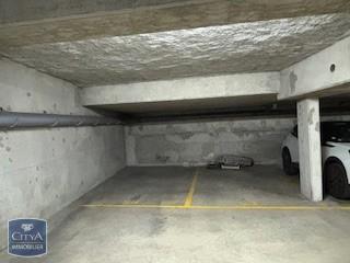  Parking / Garage � vendre 