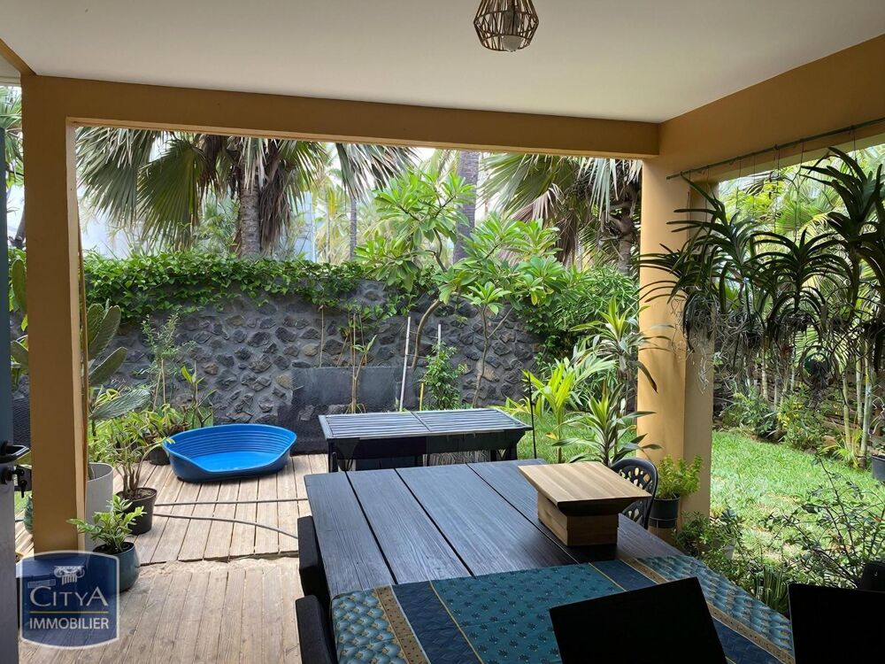 vente Maison - 5 pièce(s) - 104 m² Saint-Gilles Les Bains (97434)