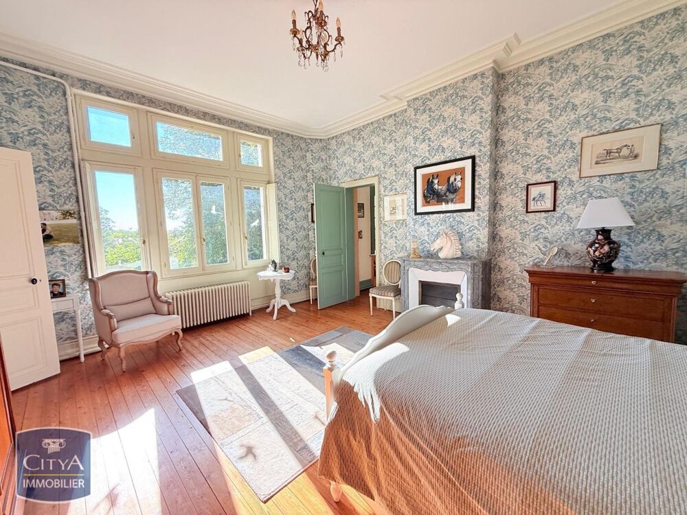  vendre  Proprit/chteau Loudun (86200)