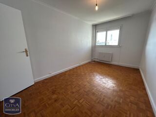  Appartement  vendre 4 pices 80 m